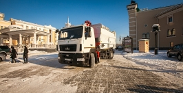 Администрация Улан-Удэ презентовала новые контейнеры для раздельного сбора мусора Анна Огородник, UlanMedia
