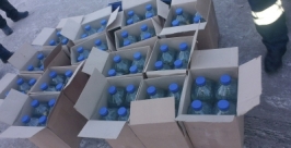Сотрудники ГИБДД Бурятии изъяли у водителя 300 л алкоголя пресс-служба МВД РФ по РБ