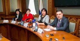 Министр экономики Крыма Светлана Верба на встрече с бизнесменами Бурятии Анна Огородник, UlanMedia