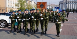  Школьники Улан-Удэ приняли участие военно-спортивной игре &quotПобеда&quot Екатерина Демина ИА UlanMedia