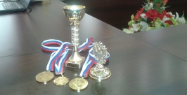 Медаль из чистого золота с бриллиантом привез в Бурятию чемпион России Александр Богомоев Евгения Липина UlanMedia