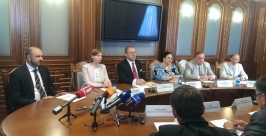 Тушенку, 350-летие Улан-Удэ и другое обсудил глава Бурятии с Ее Императорским Высочеством Эльвира Долговых, UlanMedia