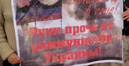 Митинг против фашизма и в поддержку юго-востока Украины прошел в Улан-Удэ Екатерина Демина