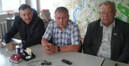 В &quotчерном&quot пиаре и грязных технологиях обвиняют Голкова общественники Улан-Удэ Евгения Липина UlanMedia