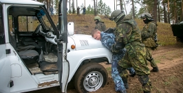 &quotБежавших вооруженных осужденных&quot задержали в ходе специальной операции в Бурятии Анна Огородник, UlanMedia