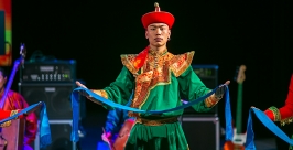 Концерт мастеров культуры Внутренней Монголии на сцене Русского драматического театра Анна Огородник, UlanMedia