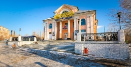 Жители Железнодорожного района против сноса кинотеатра &quotОктябрь&quot Анна Огородник, UlanMedia
