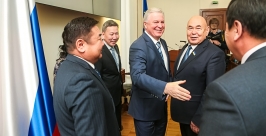 Встреча республиканских властей с делегацией Великого Хурала Монголии и генконсулом Монголии  Анна Огородник, UlanMedia