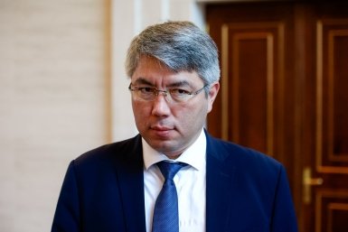 Цыденов опроверг информацию о приезде в Бурятию умершей от чумы женщины PrimaMedia