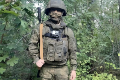 Владислав — начальник аппаратной в гвардейской бригаде управления ВВО Восточный военный округ