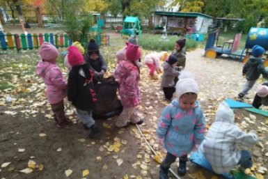 Дети убираются в садах администрация Улан-Удэ