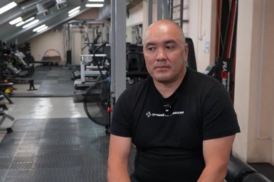 Эрдэм Батомункуев — ветеран СВО, тренер, победитель конкурса &quotЛучший по профессии&quot пресс-служба правительства Бурятии
