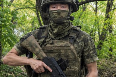 Ефрейтор Цырен Дагбаев награжден медалью Суворова Восточный военный округ