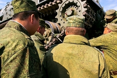 Десантники Улан-Удинского соединения ВДВ готовятся к &quotСуворовскому натиску&quot Анна Огородник, UlanMedia