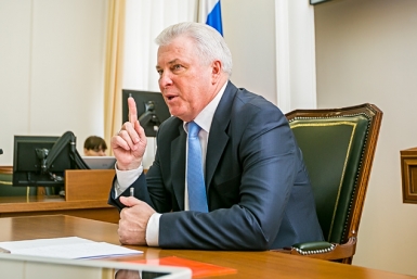 Справиться со сложным экономическим положением можно объединив все усилия - глава Бурятии Анна Огородник, UlanMedia
