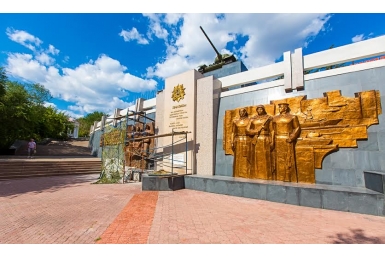 Горе-ремонт Мемориала Победы в Улан-Удэ вызывает негодование у горожан и общественников Анна Огородник, UlanMedia