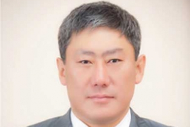 Вячеслав Ирильдеев http://hural-buryatia.ru/deputat/deputaty/irildeevvg