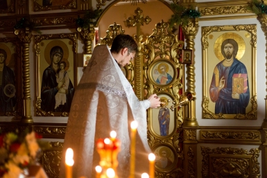 Богослужение в Рождественский сочельник Александра Данилова, UlanMedia