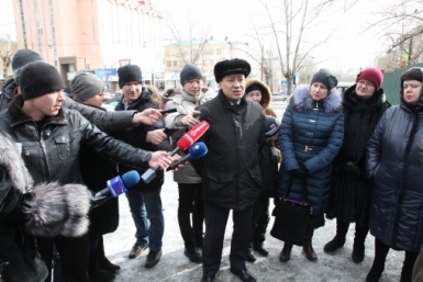 Не устраивать митинг родителей школьников убедила администрация Улан-Удэ пресс-служба администрации Улан-Удэ