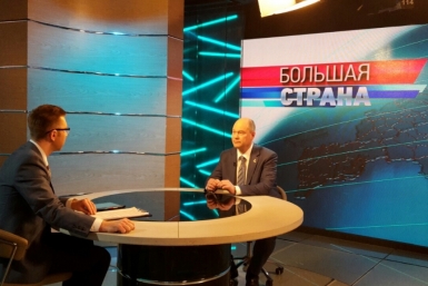 Александр Голков на съемках программы Большая страна Общественное телевидение России