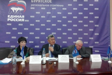 Пресс-конференция кандидатов в праймериз ЕР Олег Ерастов, UlanMedia