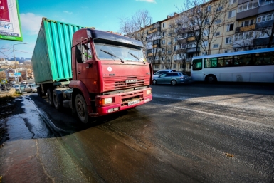 Целый КамАз нефрита из Бурятии отдали государству Балашов Антон, PrimaMedia