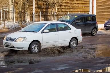 Ямы на дорогах Анна Огородник, UlanMedia