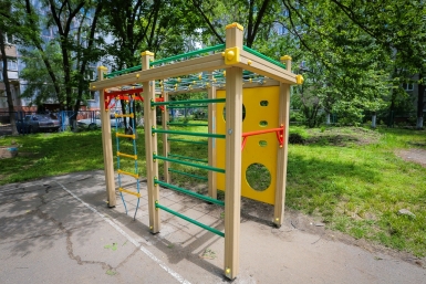 Новая детская площадка появилась в Улан-Удэ Балашов Антон, PrimaMedia