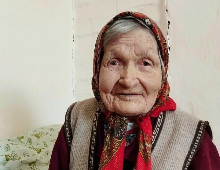 Прасковья Иванова посвятила рыбозаводу в Еравнинском районе 38 лет минсоцзащиты региона