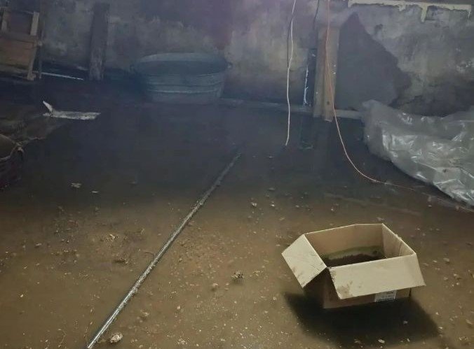 В Бурятии жильцы многоэтажки мерзнут в квартирах и борются с потопом подвала Народный фронт Бурятии
