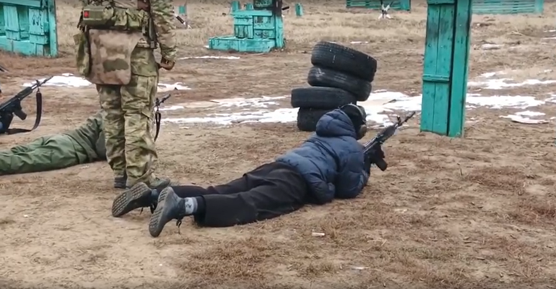 В Иволгинской школе №3 прошел урок мужества с выездом школьников на полигон для стрельбы. Иволгинская школа №3