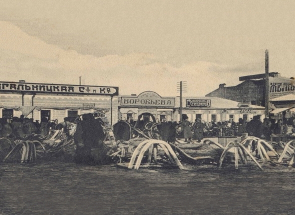 Базар в Улан-Удэ. 1880-е годы. Фото из архива Музея истории города Улан-Удэ